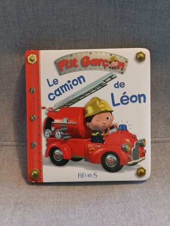 Livre p'tit garçon le camion de Léon