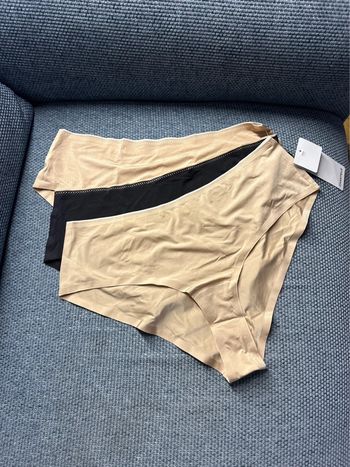 Lot de 3 Shorty - culottes neuves Chantelle taille XL