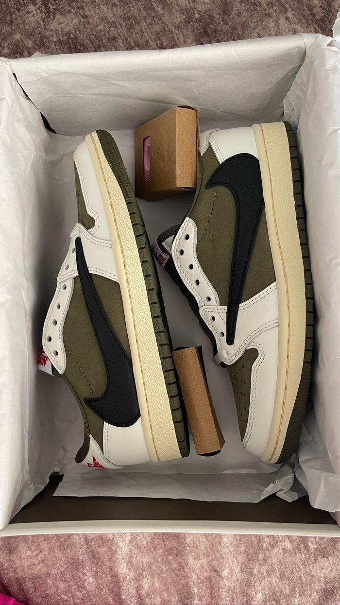 Nike Air Jordan 1 Travis Scott Médium Olive - photo numéro 4