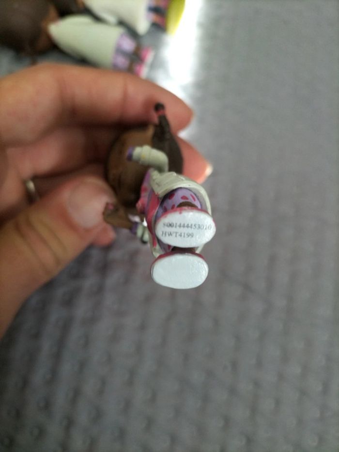 Lot figurines docteur la peluche - photo numéro 16