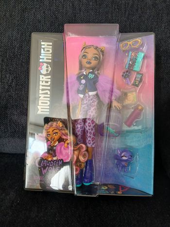 Monster high clawdeen wolf neuf