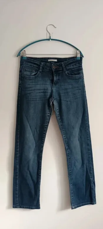 Jeans regular taille 38