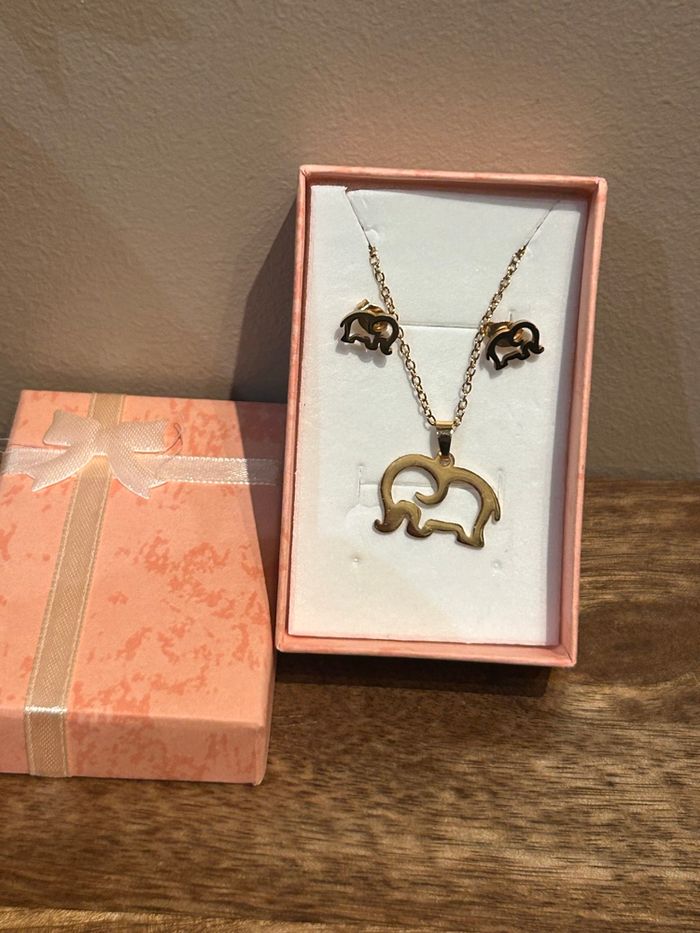 Collier - photo numéro 3