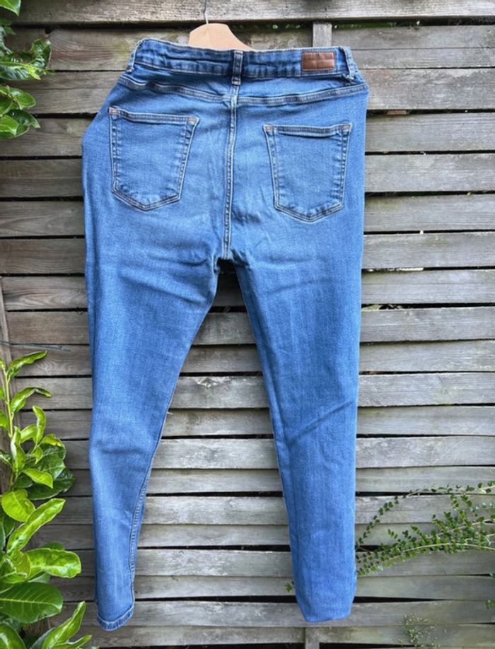 Jean troué Kiabi – Taille 38 Slim bon état - photo numéro 6
