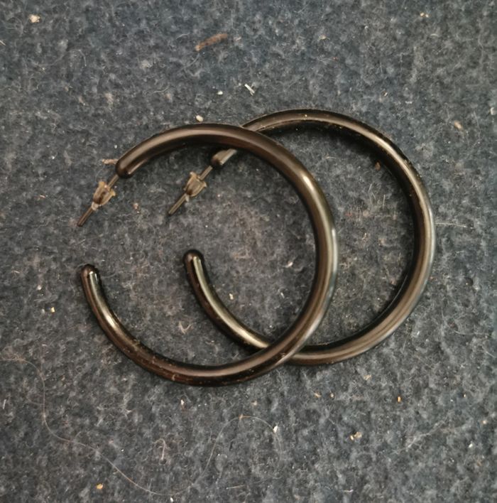 Créoles noires style années 80