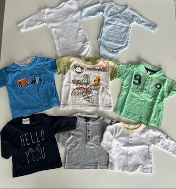 Lot de 8 vêtements bébé 1 mois mi-saison