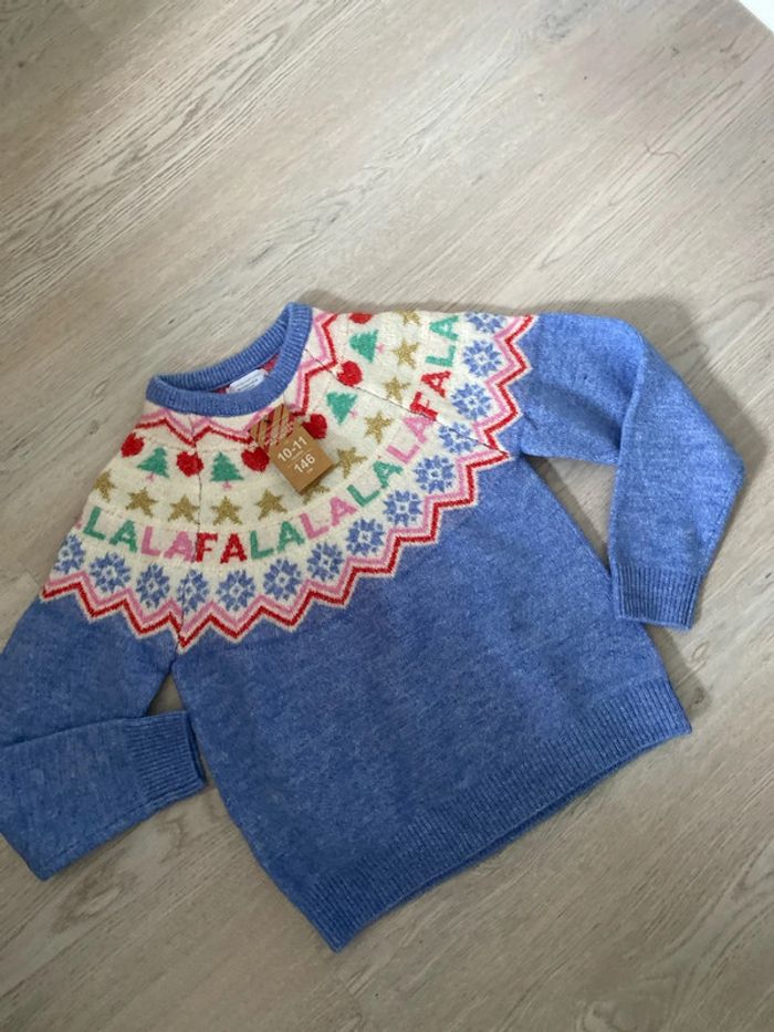 Superbe pull Primark taille 10 11 ans Neuf