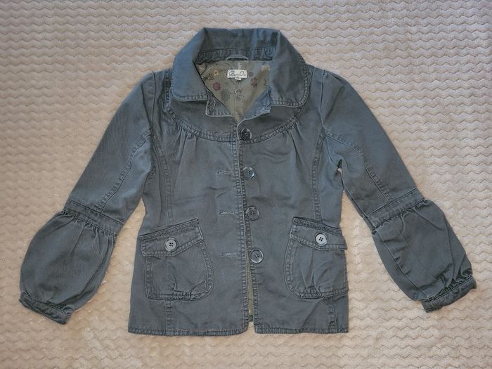 Veste couleur kaki taille 8 ans