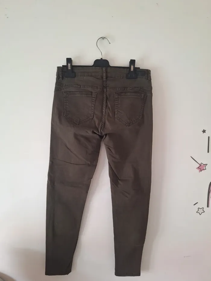 Jeans Kaki/marron - photo numéro 3