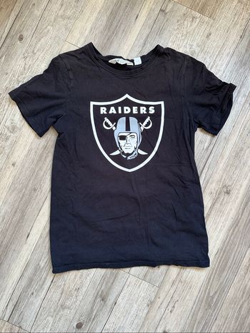 T shirt raiders h&m 10/12 ans garçon