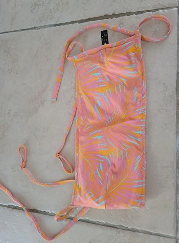 Haut de maillot orange et rose