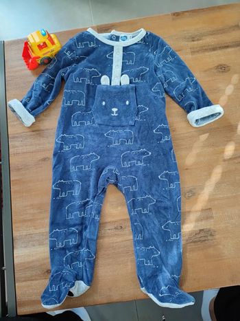 Pyjama bleu 18mois