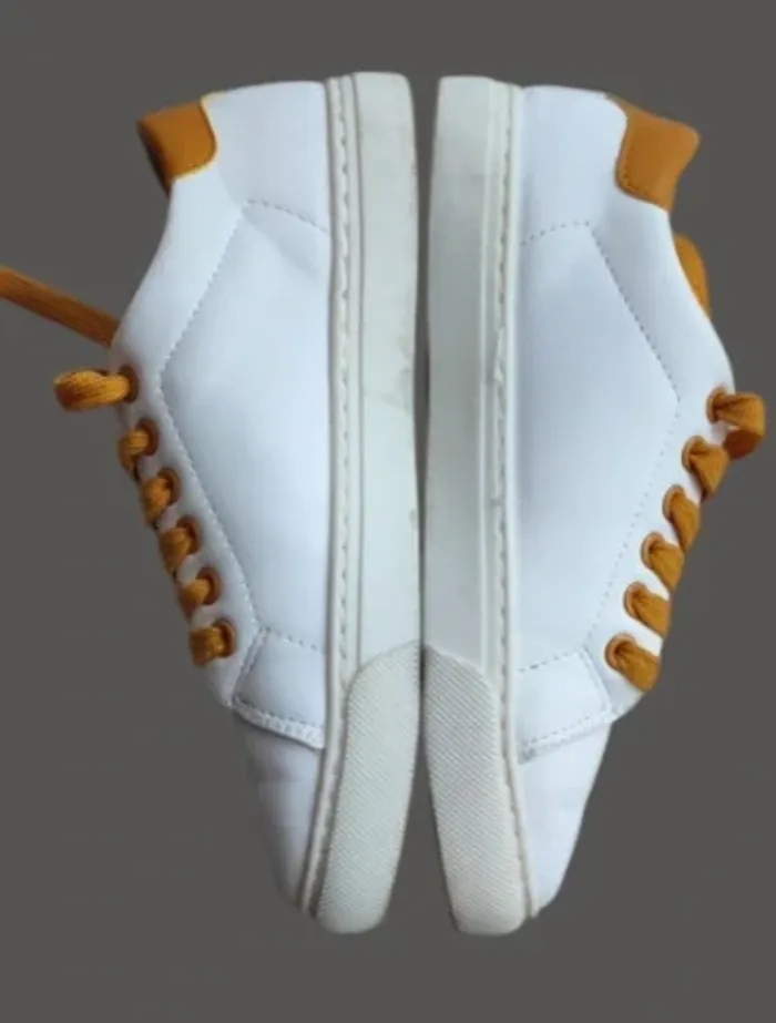 Baskets Chaussures plates - photo numéro 2