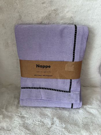 Nappe parme 140 x 240 cm
