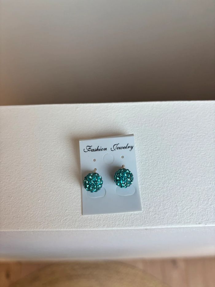 Boucles d’oreilles vertes - photo numéro 1
