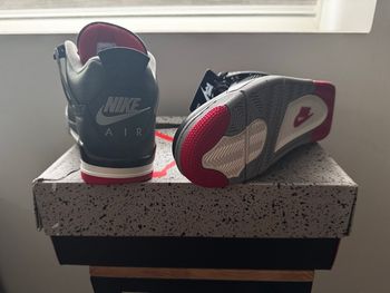 Jordan 4 rétro Reimagined 