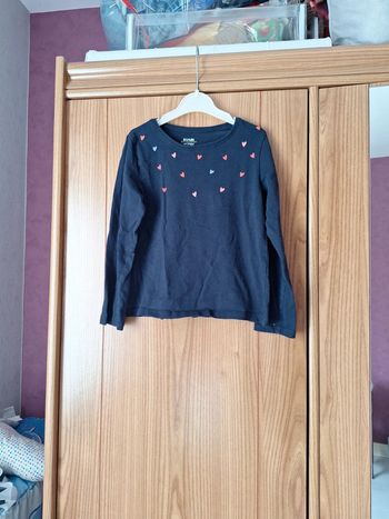 Haut marine kiabi 6 ans