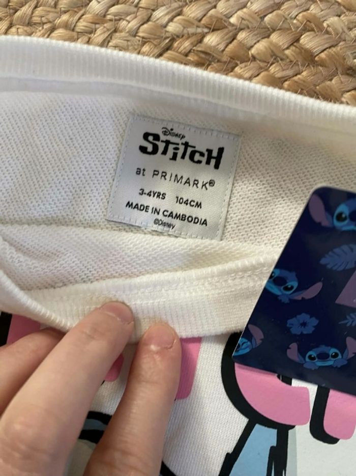Sweat stitch 3/4 ans disney primark. - photo numéro 2