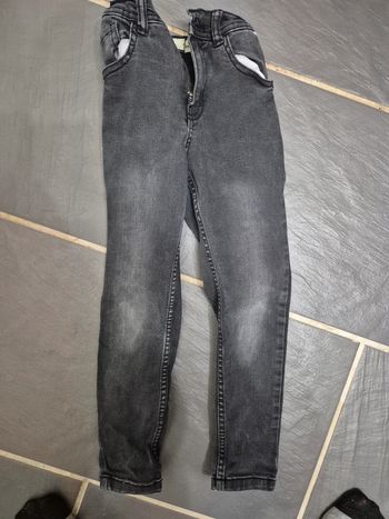 Jeans gris foncé