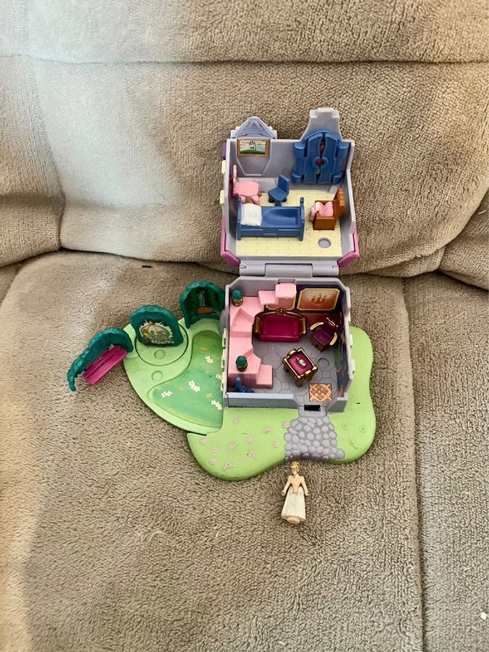 Disney Cinderella Stepmother's House polly pocket bluebird - photo numéro 2