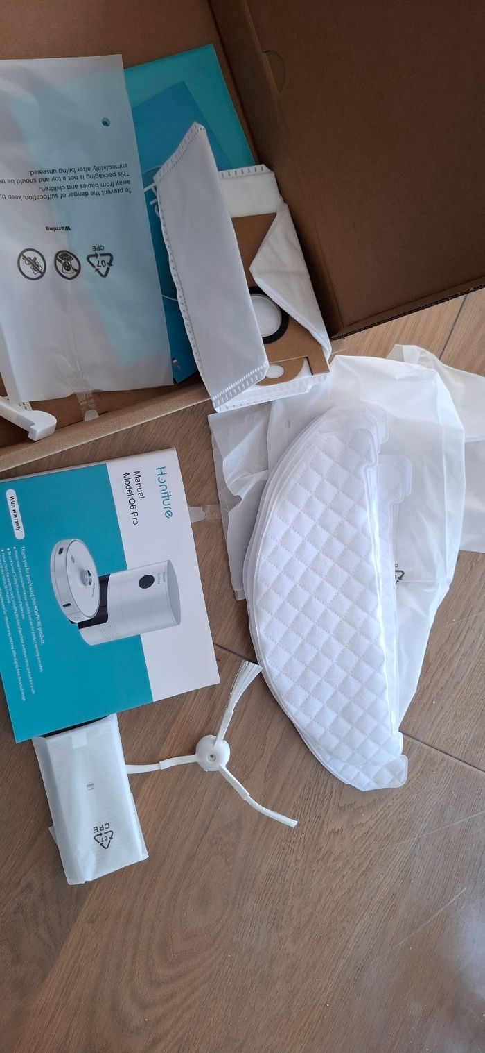 Aspirateur robot - photo numéro 4