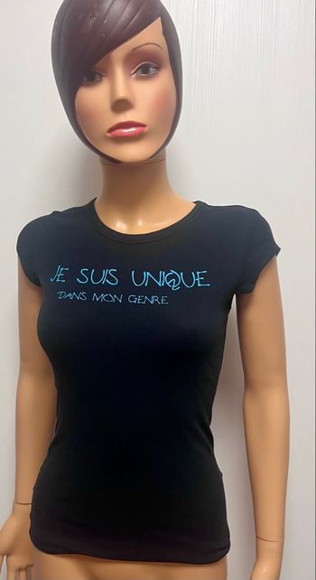 TEE shirt unique dans mon genre 