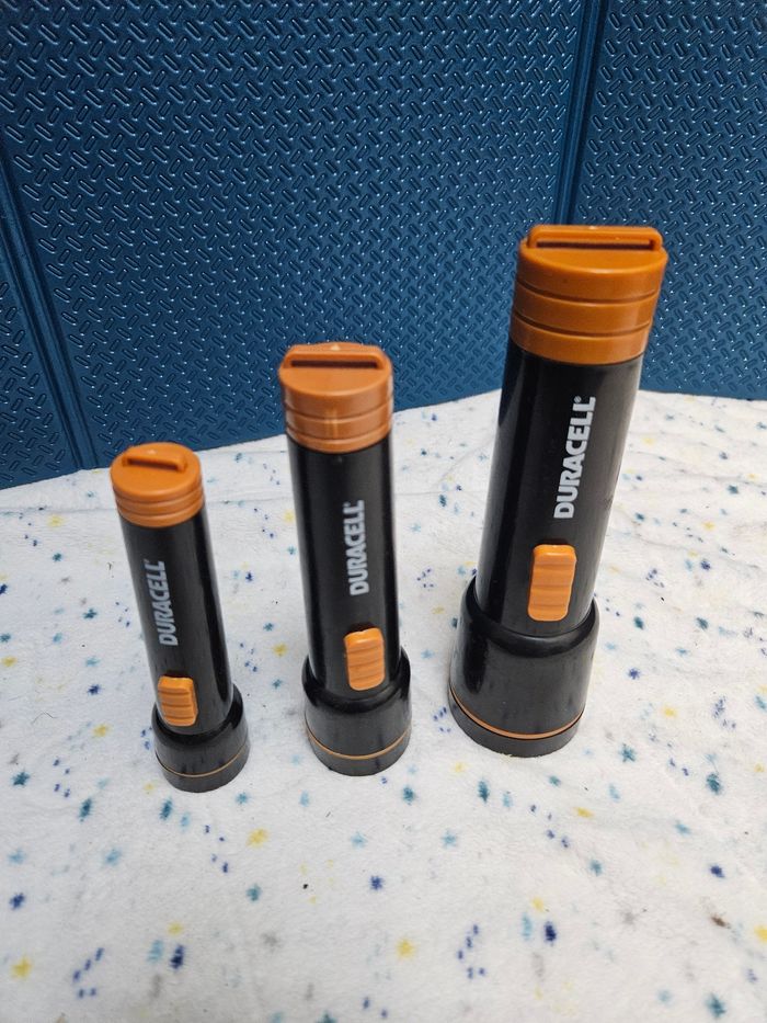 Lot lampes duracel - photo numéro 3