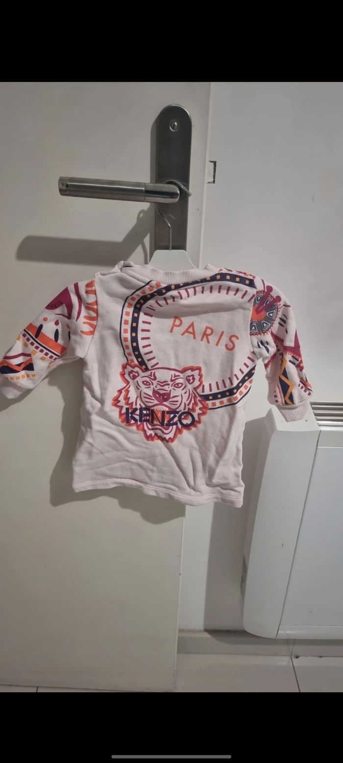 Robe pull kenzo bébé taille 6 mois - photo numéro 2