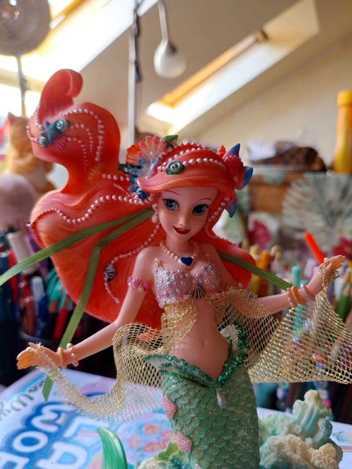 Figurine Disney haute couture, couture de force Ariel la petite sirene - photo numéro 2