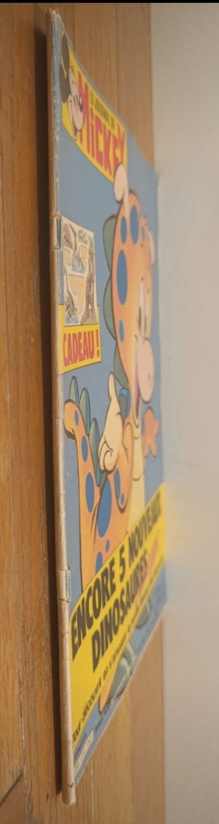 Ancien journal de mickey avec cadeau dinosaure N°1713 de 1985 vintage - photo numéro 10