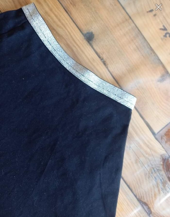 Jupe noir - photo numéro 2