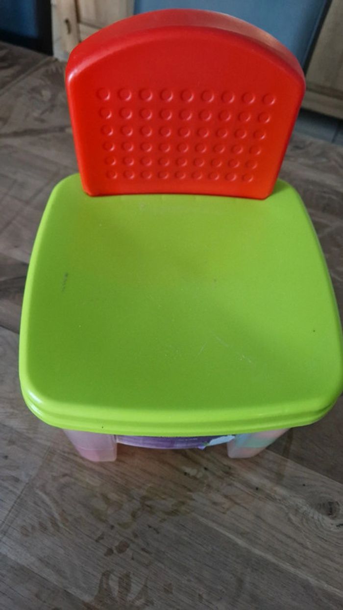 Chaise en boîte à cube - photo numéro 4