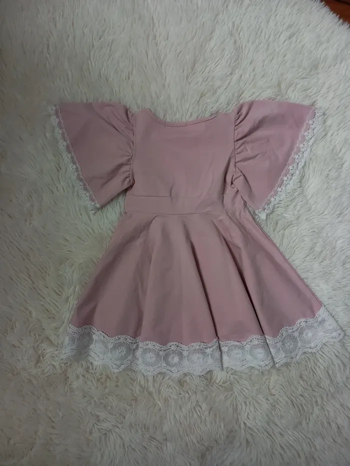 Robe fluide 5 ans - photo numéro 3