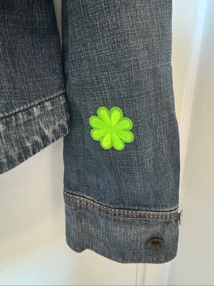 Veste en jean customisée - photo numéro 3