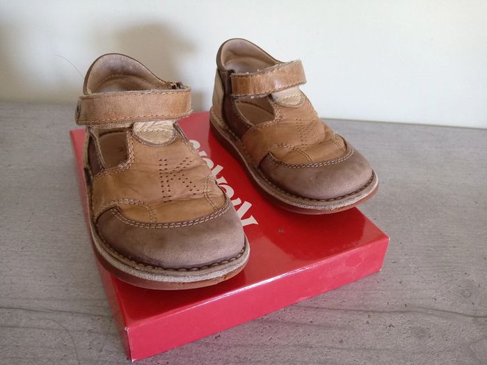Chaussures garçon Kickers en 27 - photo numéro 3