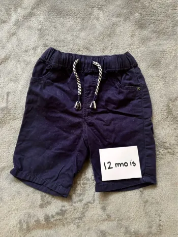 Short bébé
