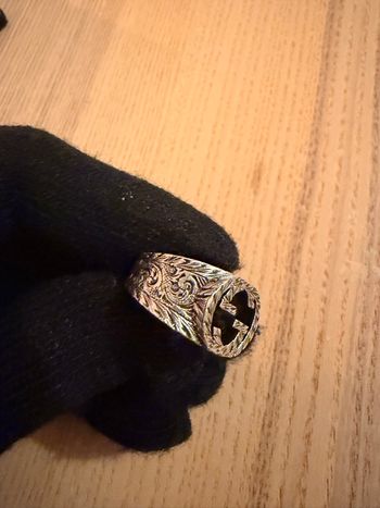 Bague Gucci en argent