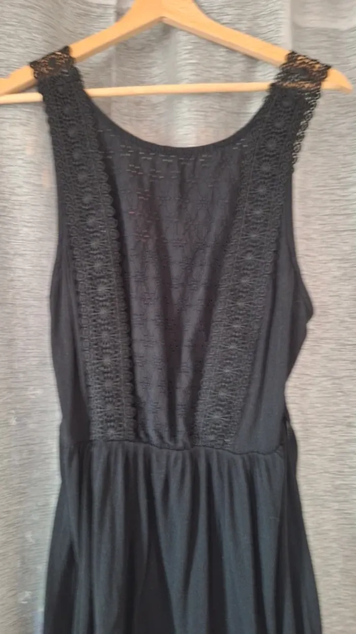 Robe d'été noire - photo numéro 2
