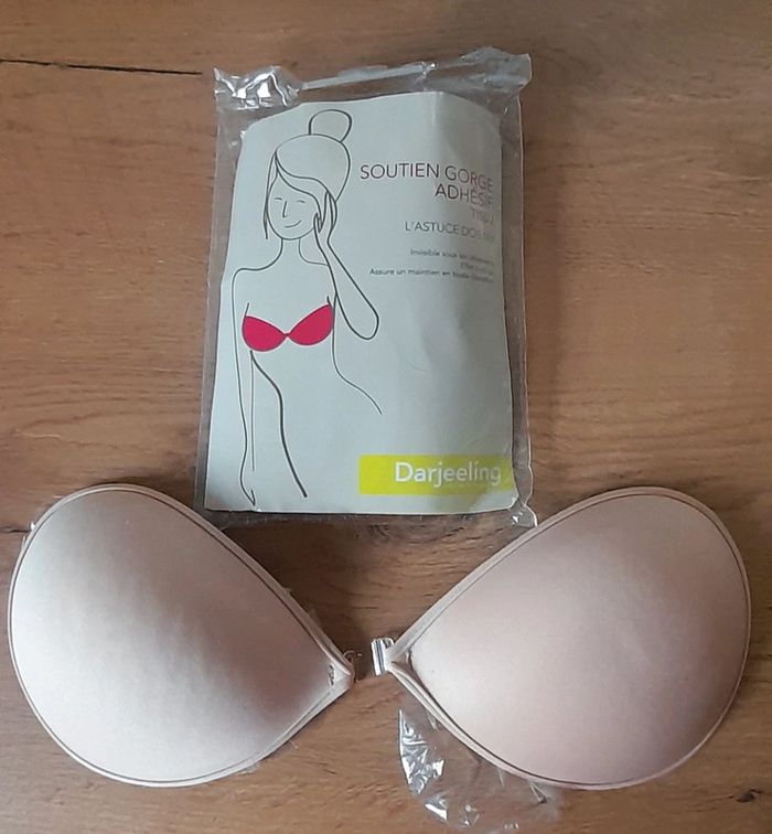 Soutien-gorge adhésif Darjeeling