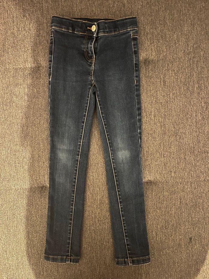 Jean skinny tape à l’œil