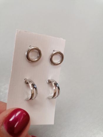 Boucles d'oreilles (lot de 2) neuves colori argent