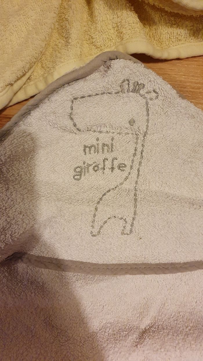 lot sortie De bain et peignoir pick ouic - photo numéro 3