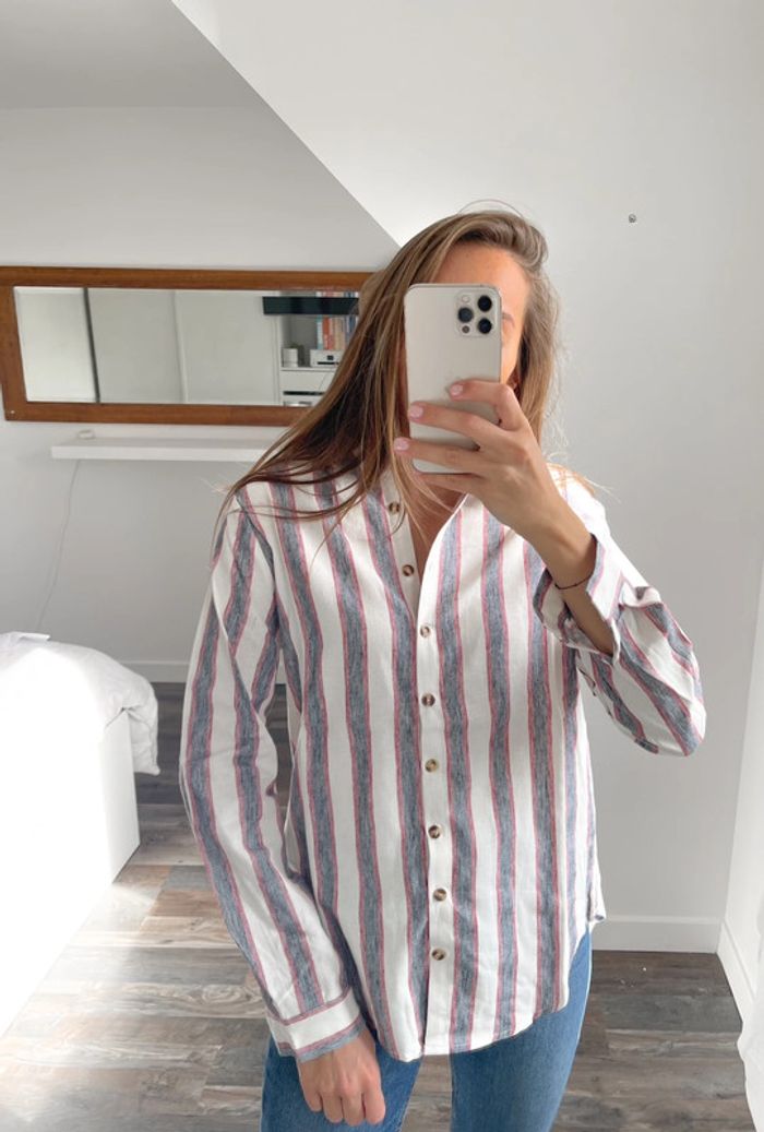 🌟 Chemise à rayures blanc gris et rouge - photo numéro 2