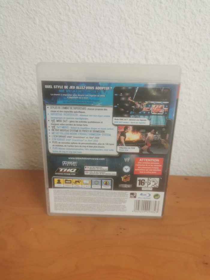 Smackdown vs raw 2008 - photo numéro 2