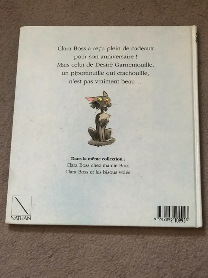 Livre L’anniversaire de Clara Boss - photo numéro 2