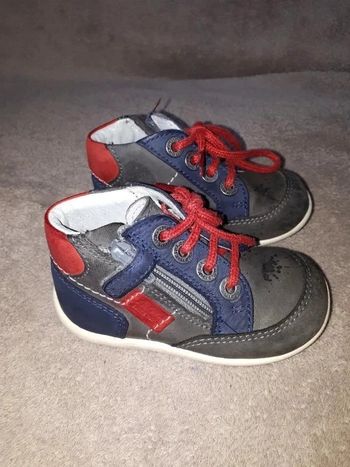Chaussures bébé Kickers 21