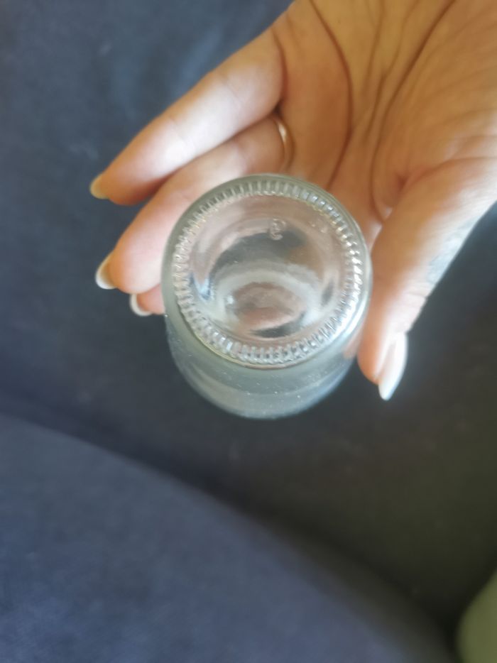 Petit pot en verre - photo numéro 3