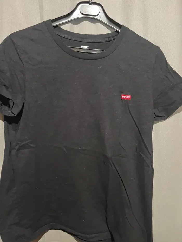 TEE shirt Lévis noir