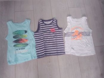Vends lot de tchirts 4 ans