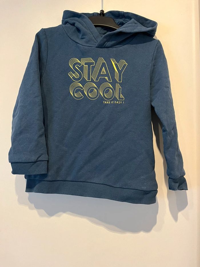 Sweat à Capuche
